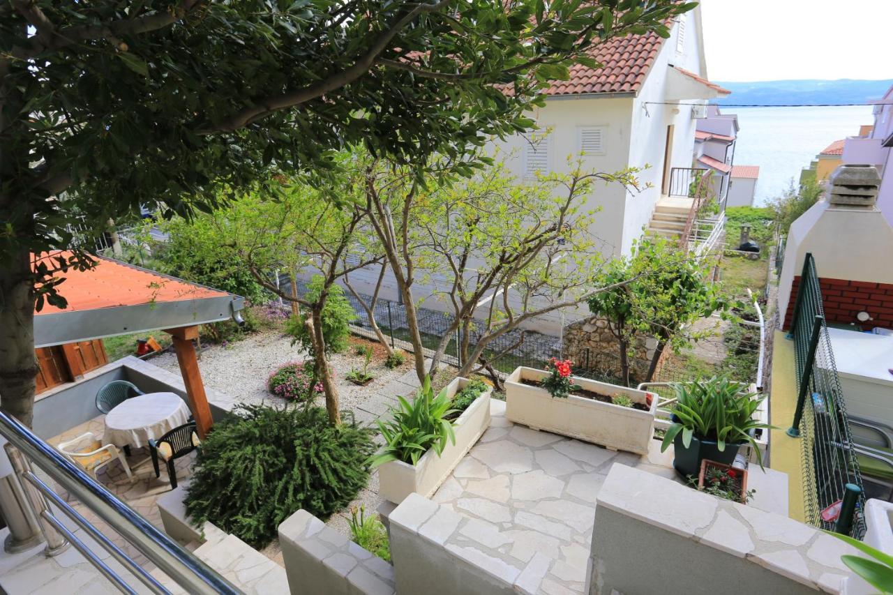 Apartments By The Sea Nemira, Omis - 17039 Tice Exterior foto